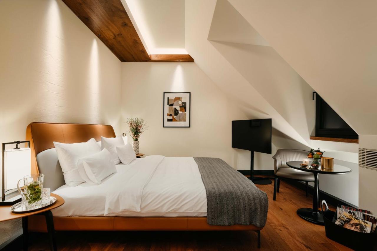 Double Room,1103927460:JPEG