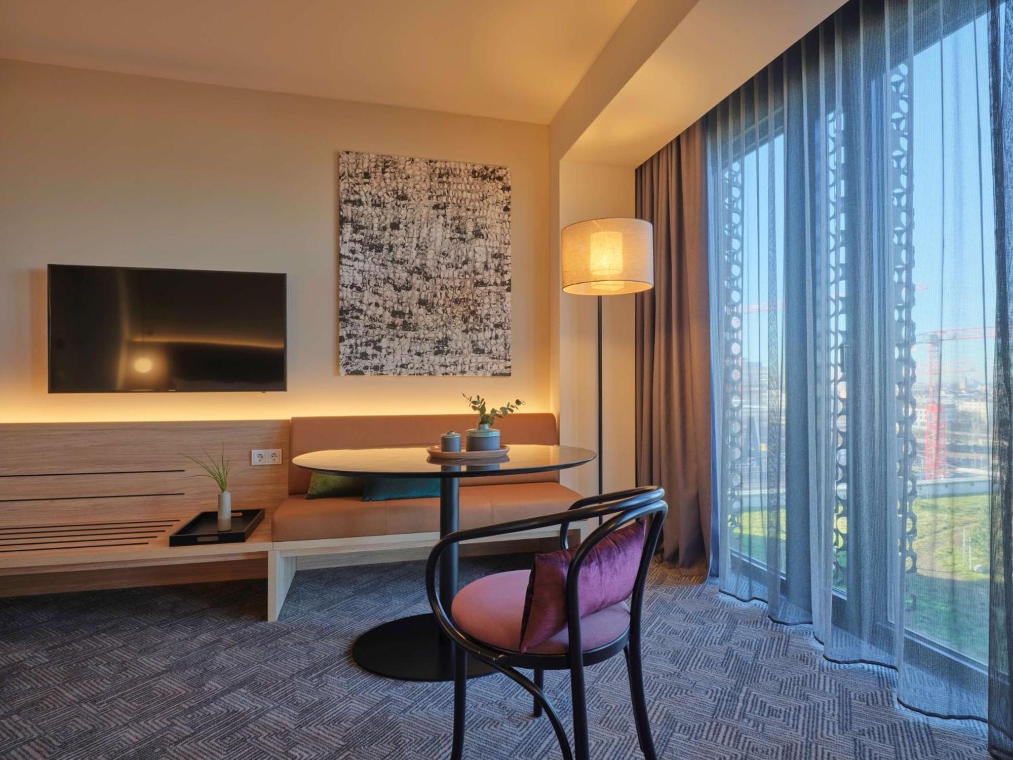 Two-Bedroom Apartment,1548297337:JPEG