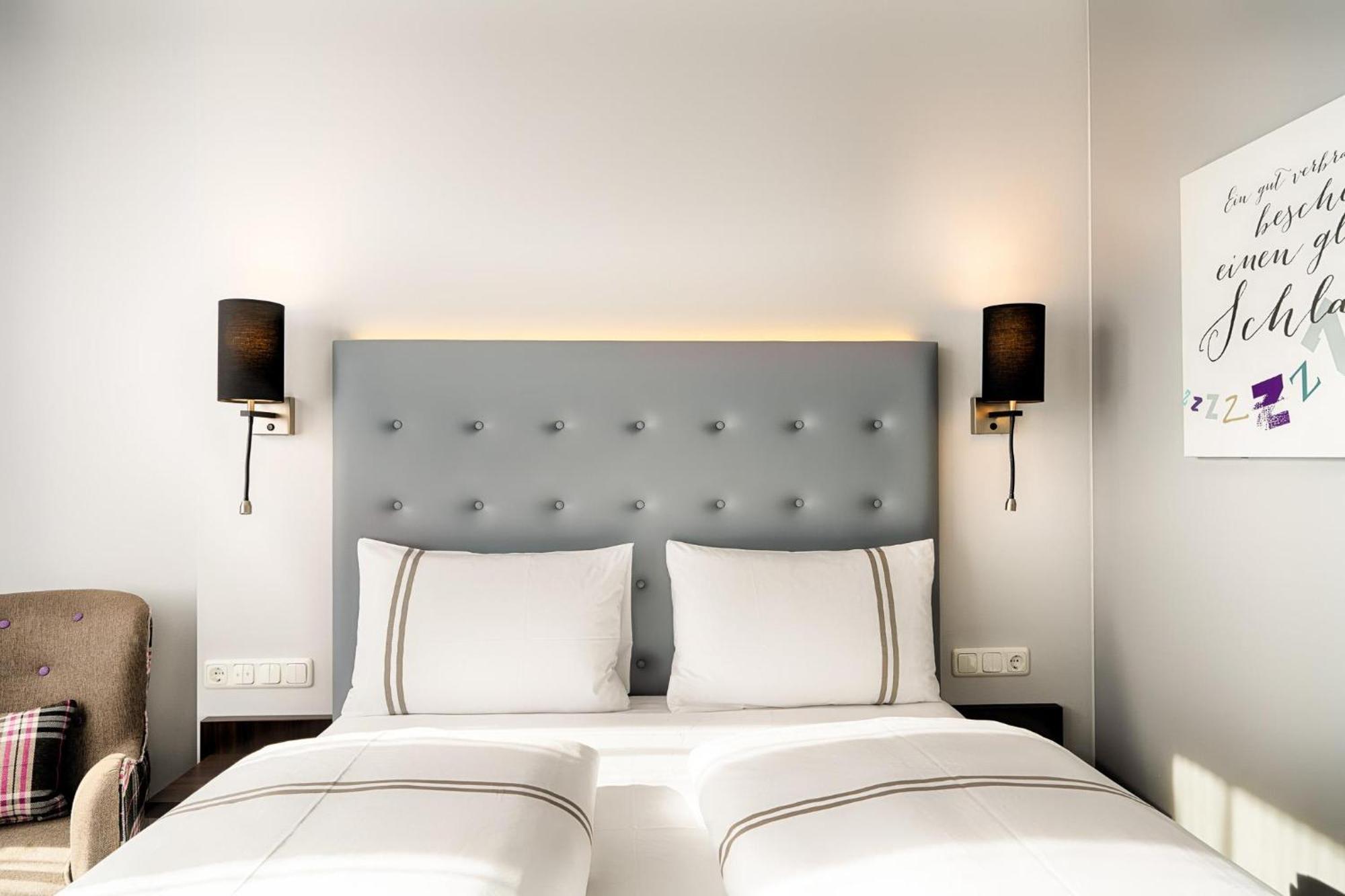 Standard Double Room,1765840287:JPEG