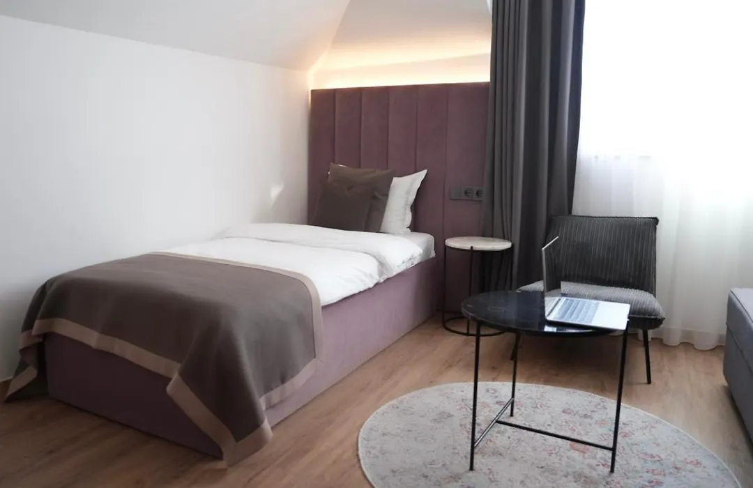 Bayer'S City Hotel-1