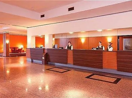 Holiday Inn Munich-Schwabing-2