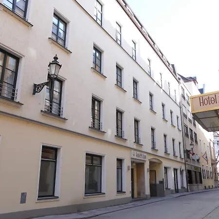 Hotel An Der Oper-3