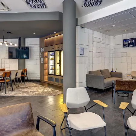Novotel Suites München Parkstadt Schwabing-3