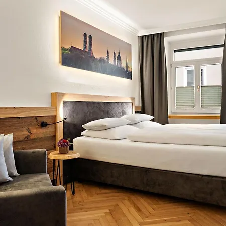 Alpen Hotel Muenchen-3